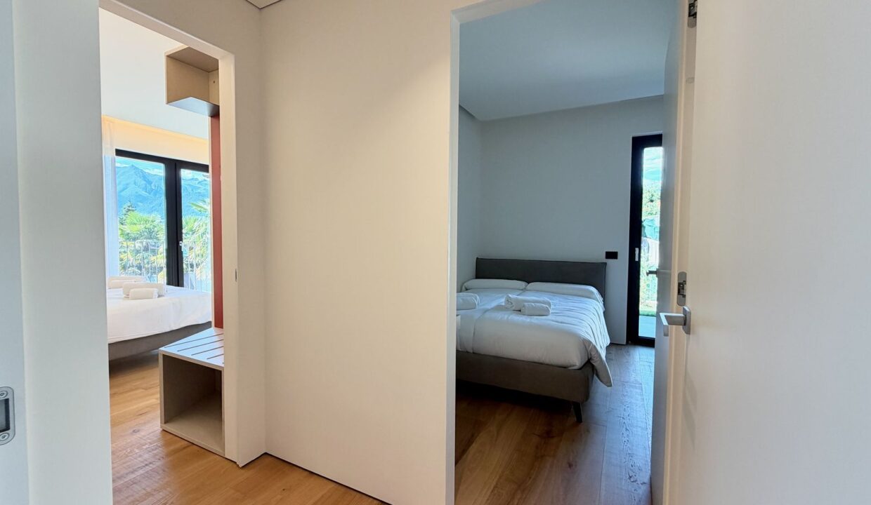 Luxury Villa with Swimming Pool Lake Como Colico