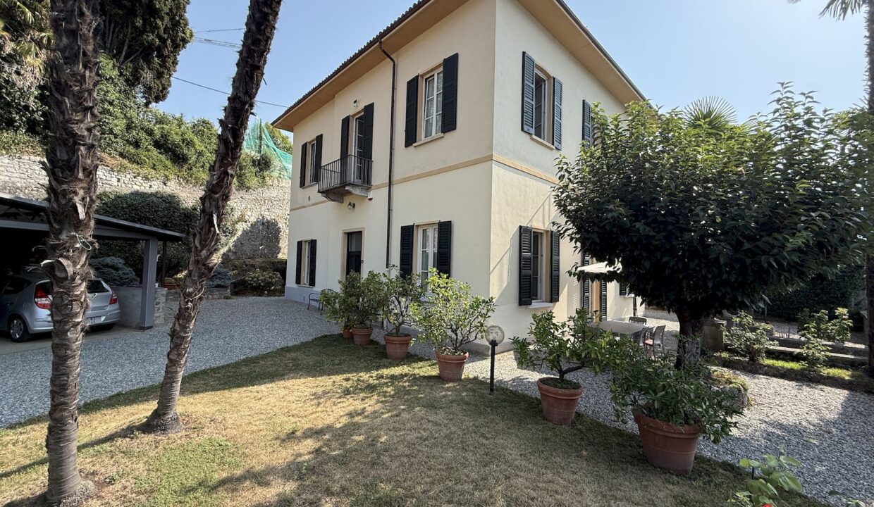 Lake Como Tremezzo Belle Époque Lakefront Villa