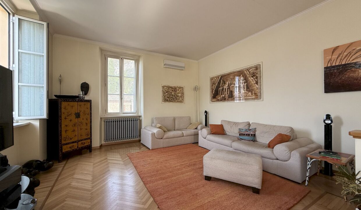 Lake Como Tremezzo Belle Époque Lakefront Villa
