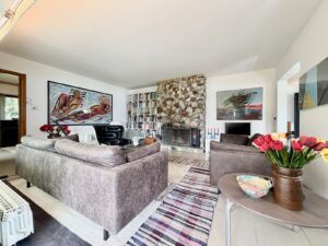 Villa with Swimming Pool, Garden and Lake View - Pianello Lario