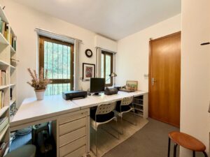 Villa with Swimming Pool, Garden and Lake View - Pianello Lario