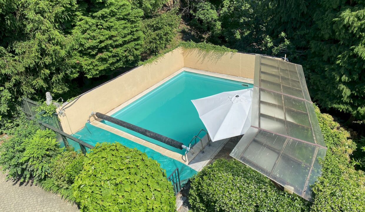 Villa with Swimming Pool, Garden and Lake View - Pianello Lario