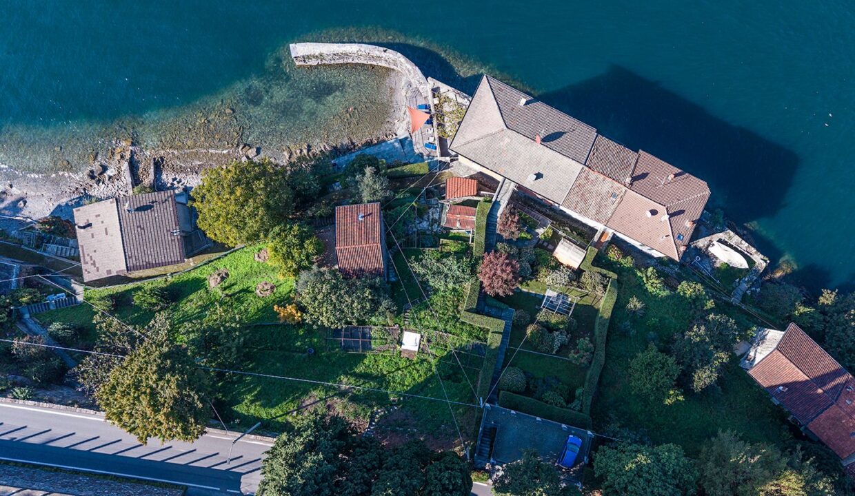 Lake Como Lezzeno Exclusive Waterfront Property