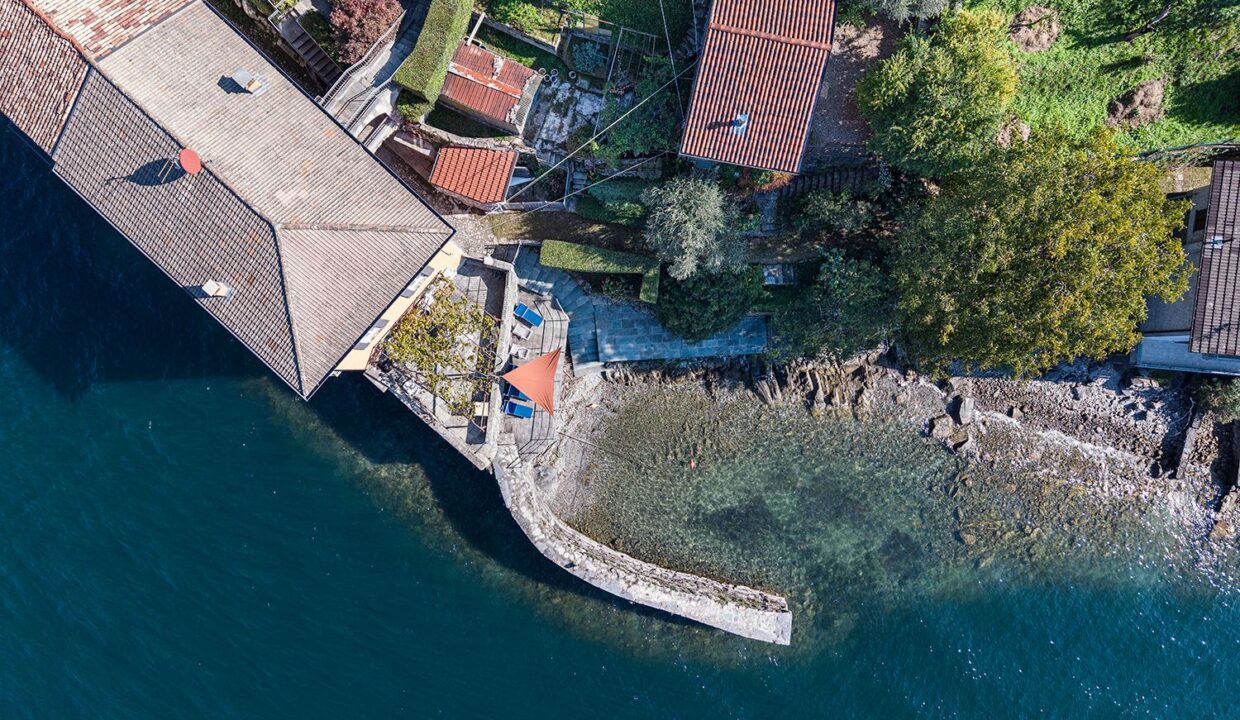 Lake Como Lezzeno Exclusive Waterfront Property