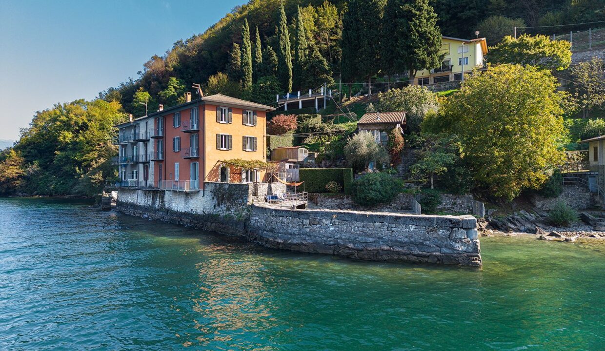 Lake Como Lezzeno Exclusive Waterfront Property