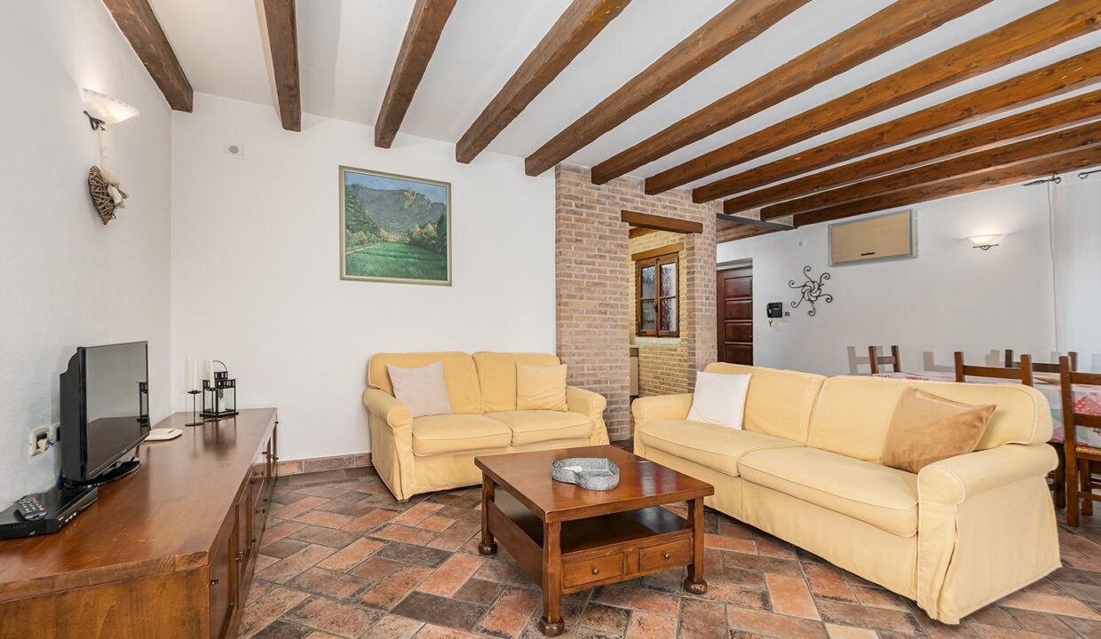 Lake Como Lezzeno Exclusive Waterfront Property
