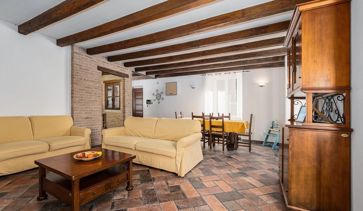 Lake Como Lezzeno Exclusive Waterfront Property