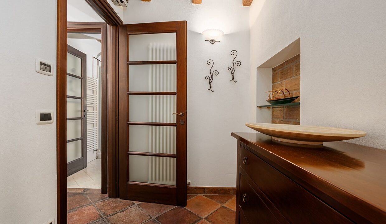 Lake Como Lezzeno Exclusive Waterfront Property